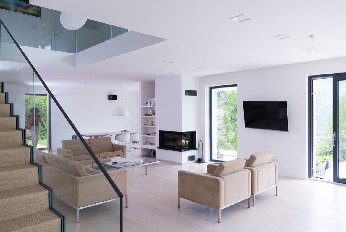 Ample apartment