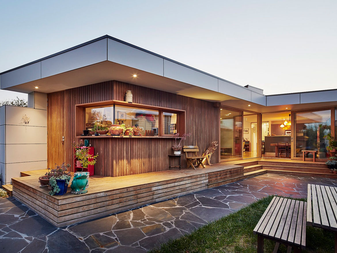 050 Modern wood home